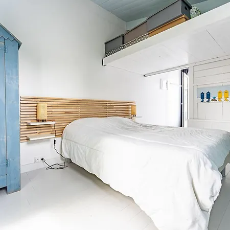 Maison Pour 7 Personnes Avec Piscine Et Parkings A - Fr-1-835-27 Villa