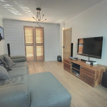 Maison Pour 7 Personnes Avec Piscine Et Parkings A - Fr-1-835-27 فيلة